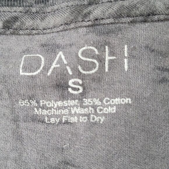 🔹️DASH Gray & Silver 'Dash' Vneck Short Sleeve Tshirt Small - Picture 7 of 8